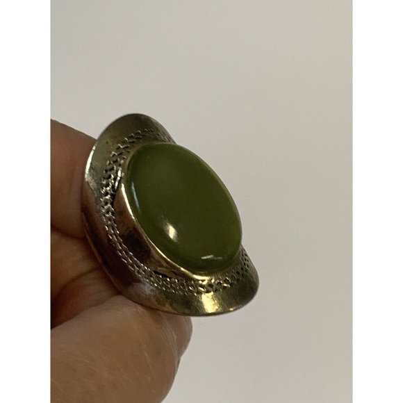Vintage Green Chalcedony statement Ring - Picture 3 of 14
